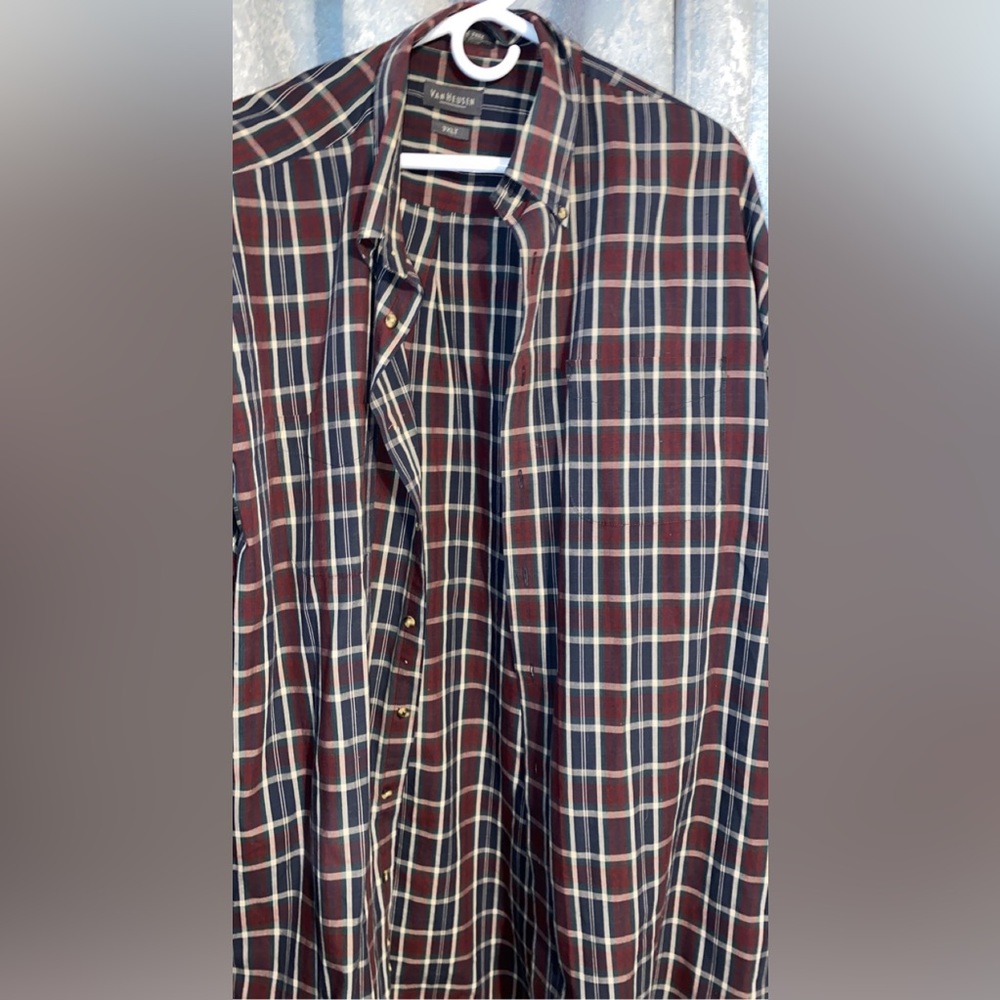 Men’s dress shirt that has squares